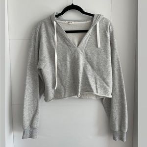 Garage cropped grey hoodie size small. Gently worn. Great condition.